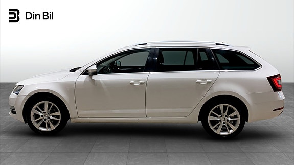 Skoda Octavia 2 of 12