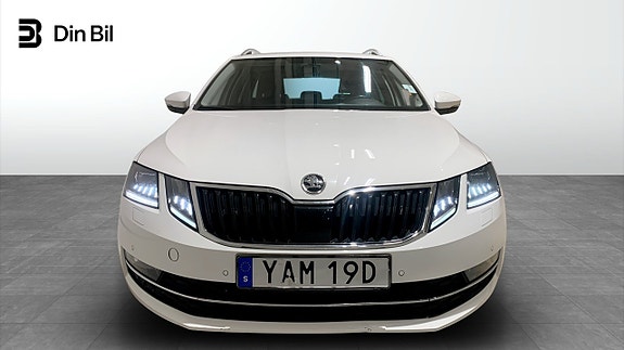 Skoda Octavia 4 of 12