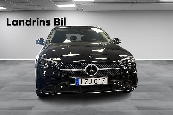 Mercedes-Benz C300 d 2 of 15
