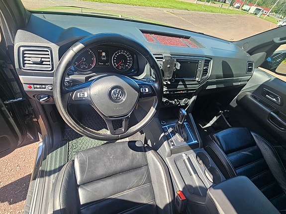 Volkswagen Amarok 5 of 5