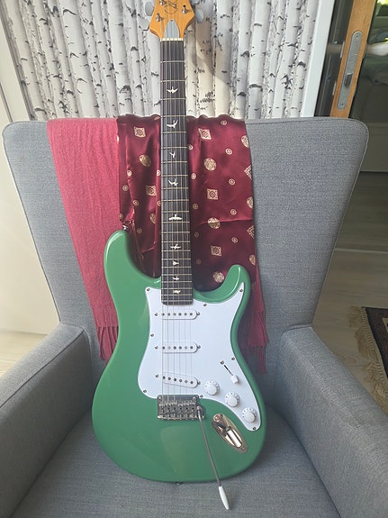 PRS Silver Sky SE