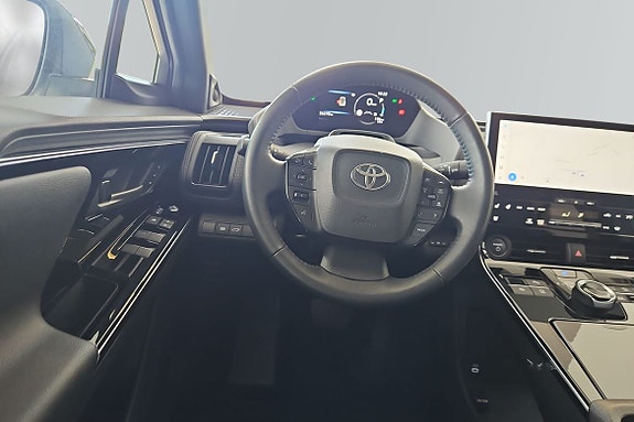 Toyota bZ4X 9 of 15