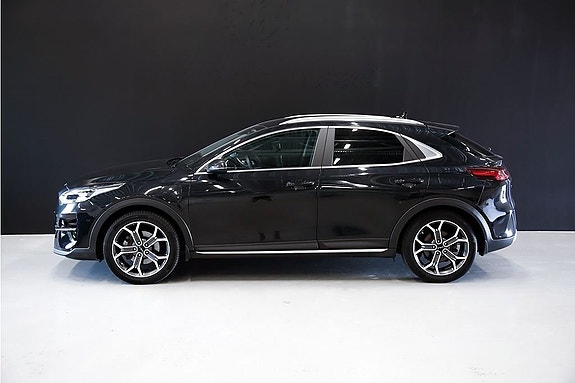 Kia XCeed 3 of 5