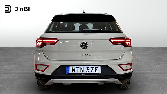 Volkswagen T-Roc 5 of 5