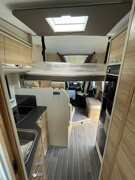 Adria Matrix 670SL 170 HP-5 PAS- 5 BÄLTADE-Lithium 19 of 22