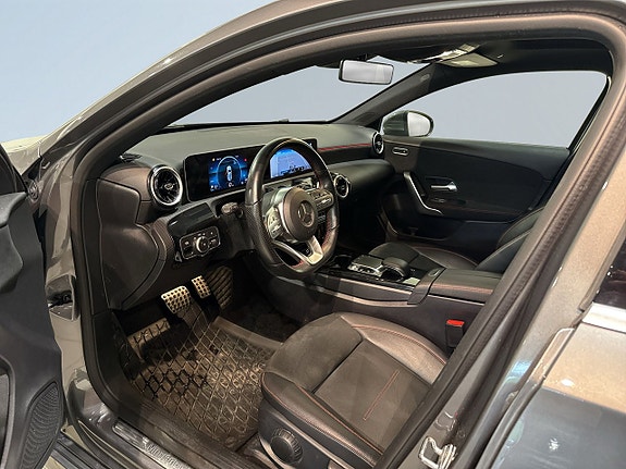 Mercedes-Benz A200 7 of 21