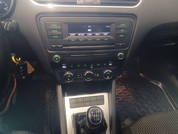 Skoda Octavia 17 of 18