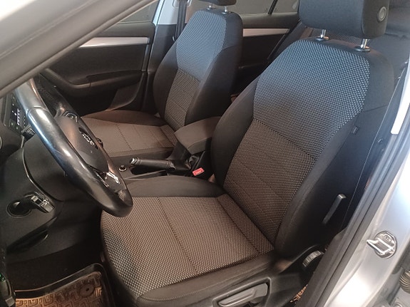 Skoda Octavia 15 of 18