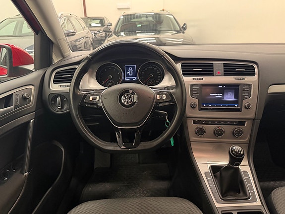Volkswagen Golf VII 7 of 7