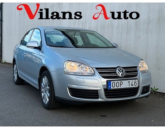 Volkswagen Jetta 2 of 5
