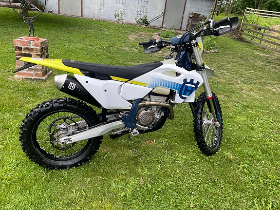 Husqvarna HUSQVARNA FE 250 2 of 3