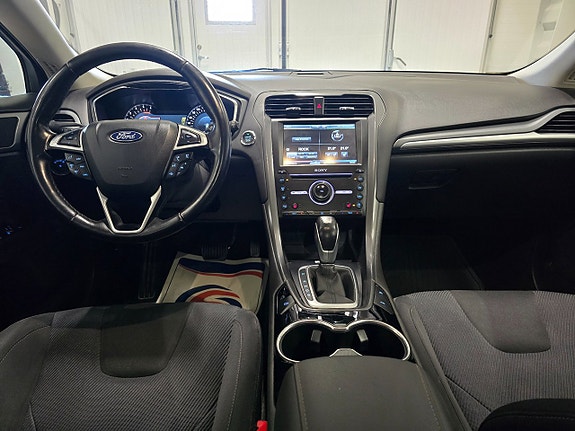 Ford Mondeo 17 of 20