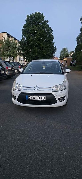 Citroen C4 3 of 4