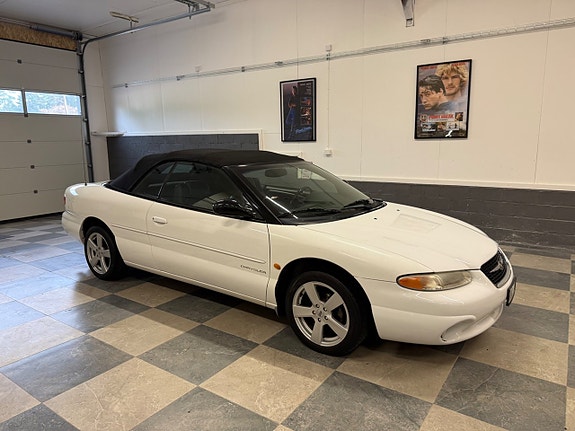 Chrysler Stratus 14 of 24