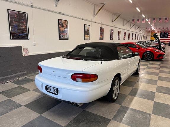 Chrysler Stratus 15 of 24