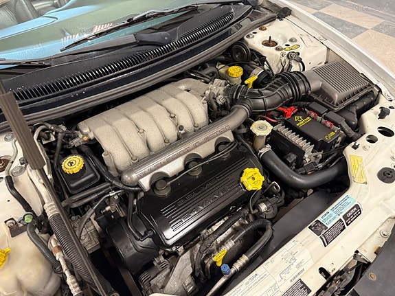 Chrysler Stratus 24 of 24