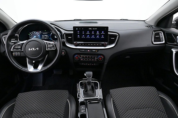Kia XCeed 6 of 27