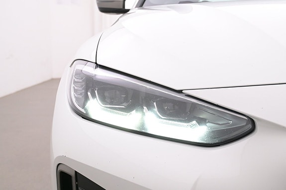 BMW i4 25 of 27