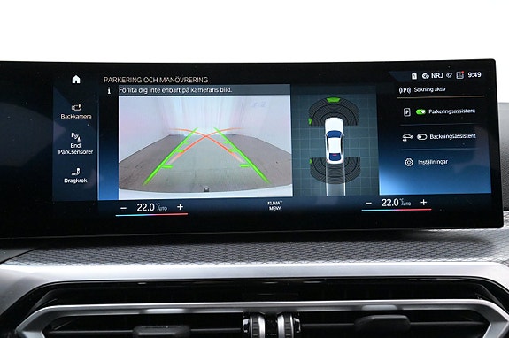 BMW i4 12 of 27