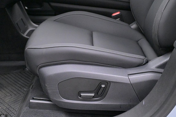 Polestar 4 10 of 27