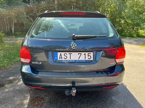 Volkswagen Golf V 5 of 5
