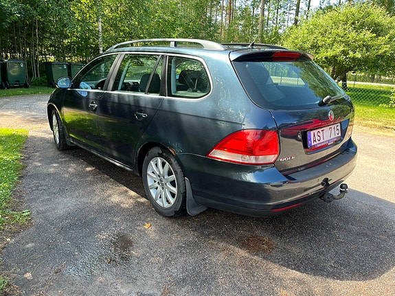 Volkswagen Golf V 4 of 5
