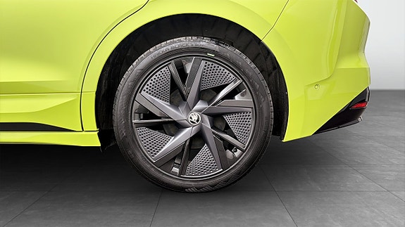 Skoda Enyaq 6 of 21