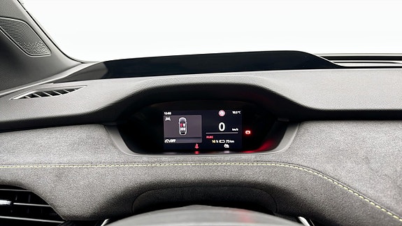 Skoda Enyaq 13 of 21