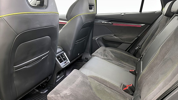 Skoda Enyaq 11 of 21