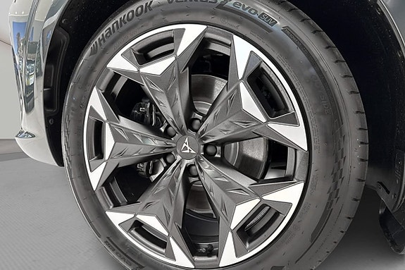 Cupra Terramar 8 of 25