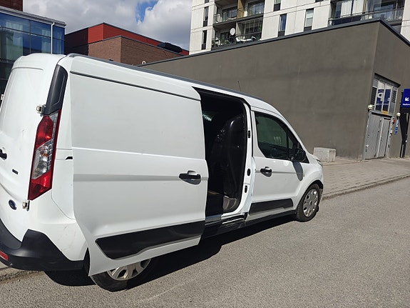 Ford Transit Connect 3 of 13