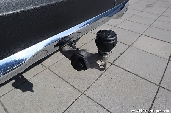 Mercedes-Benz GLC220 d 9 of 19
