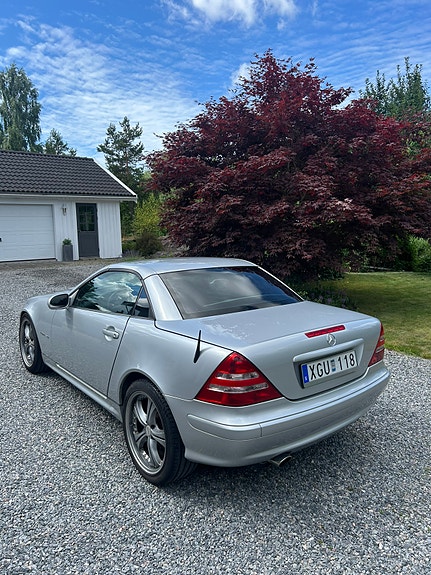 Mercedes-Benz SLK200 5 of 5
