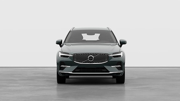 Volvo XC60 2 of 24