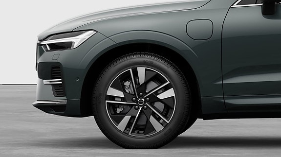 Volvo XC60 9 of 24