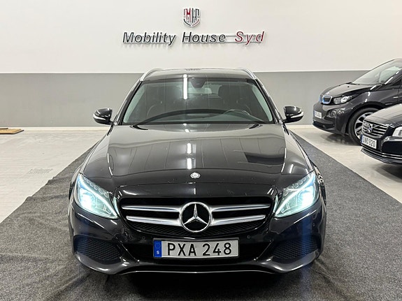 Mercedes-Benz C180 6 of 30