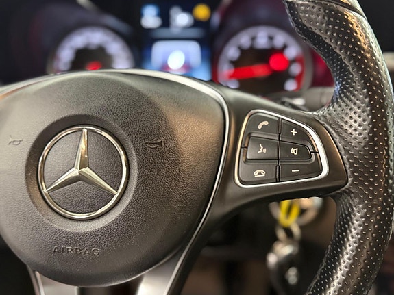 Mercedes-Benz C180 12 of 30