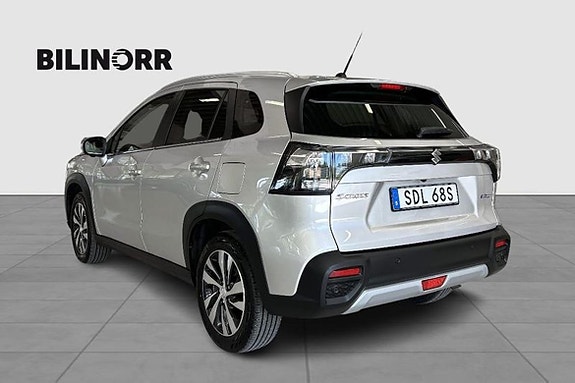 Suzuki S-Cross 2 of 11