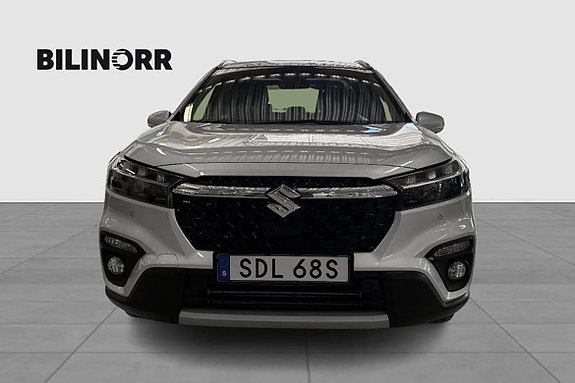 Suzuki S-Cross 5 of 11
