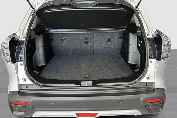 Suzuki S-Cross 11 of 11