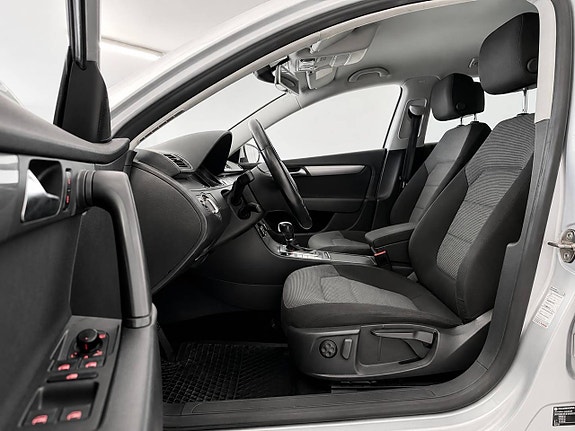 Volkswagen Passat 5 of 9