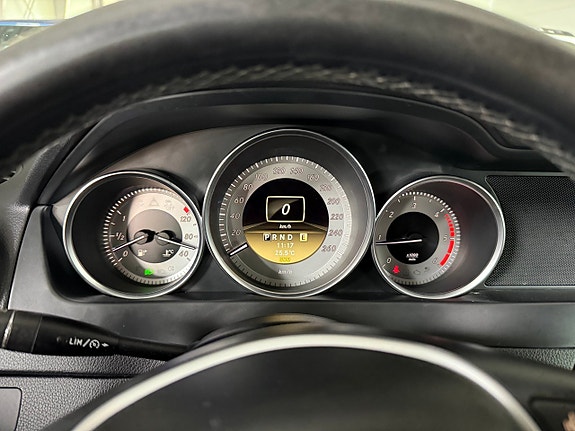 Mercedes-Benz C250 16 of 19
