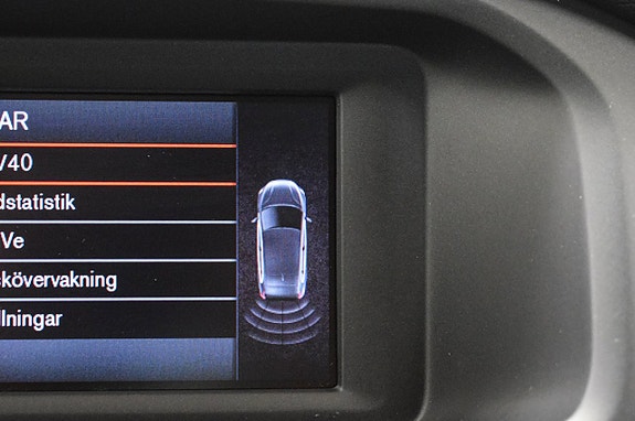Volvo V40 14 of 22