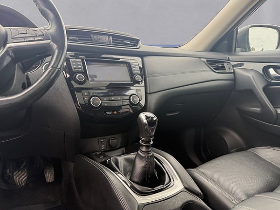 Nissan X-Trail 19 of 27