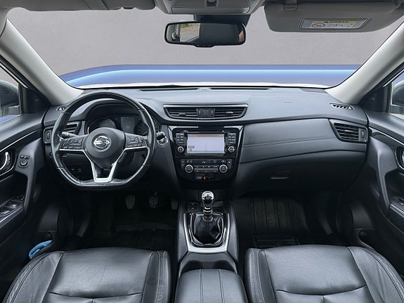 Nissan X-Trail 15 of 27