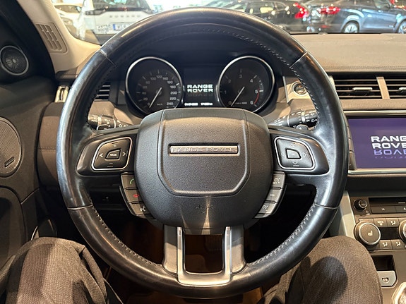 Land Rover Range Rover Evoque 13 of 17