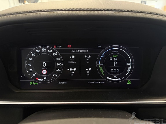 Land Rover Range Rover Sport 11 of 13