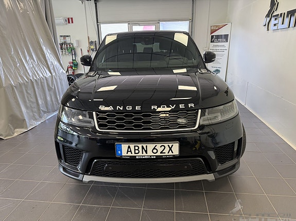 Land Rover Range Rover Sport 2 of 5