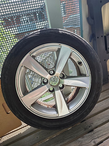 Volvo V40 22 of 27
