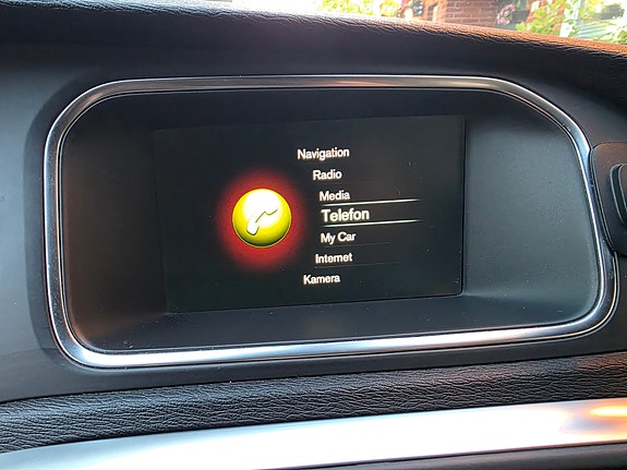 Volvo V40 21 of 27